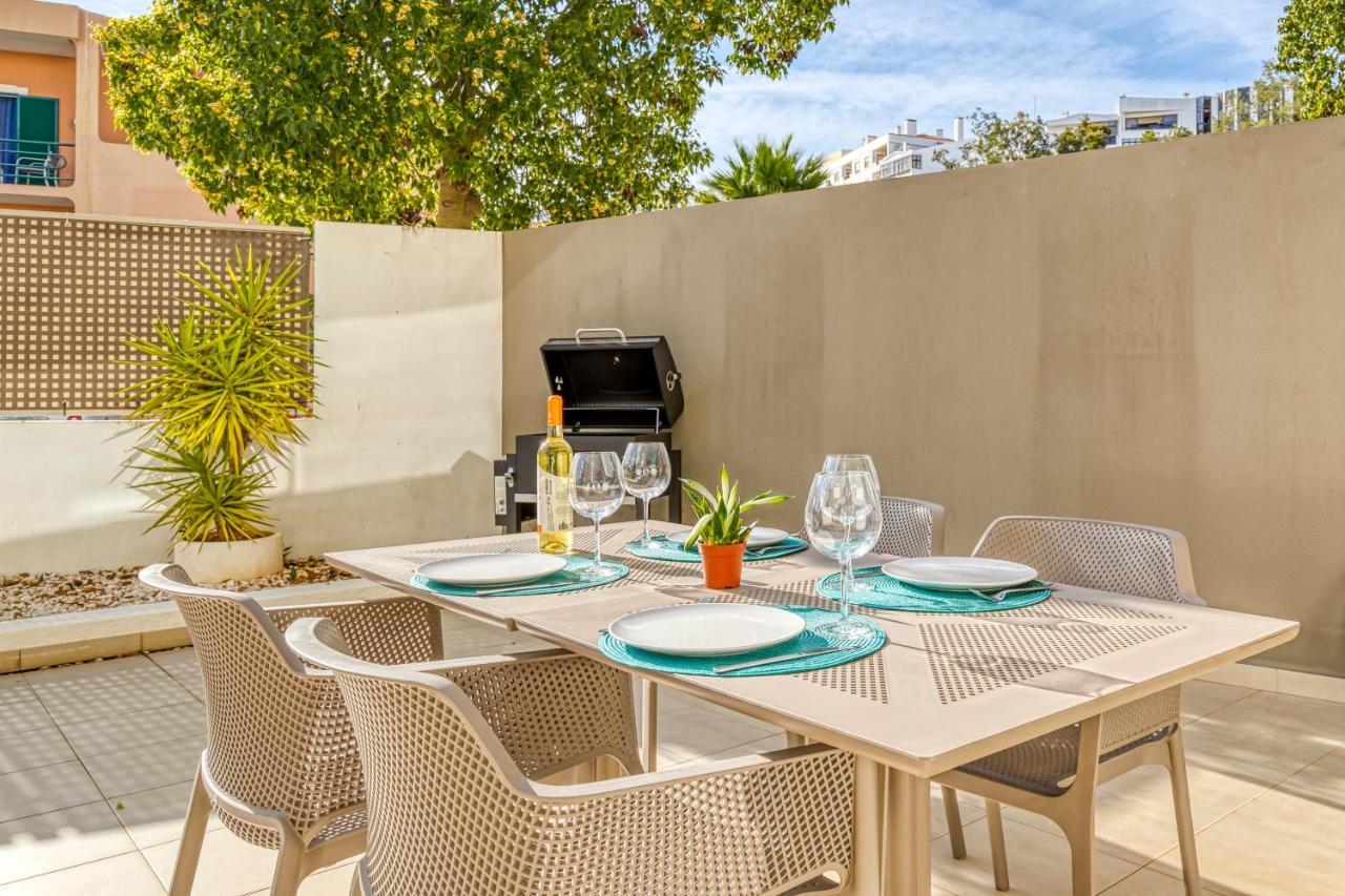 Casa Rosa In Fabulous Portimao Appartement Buitenkant foto
